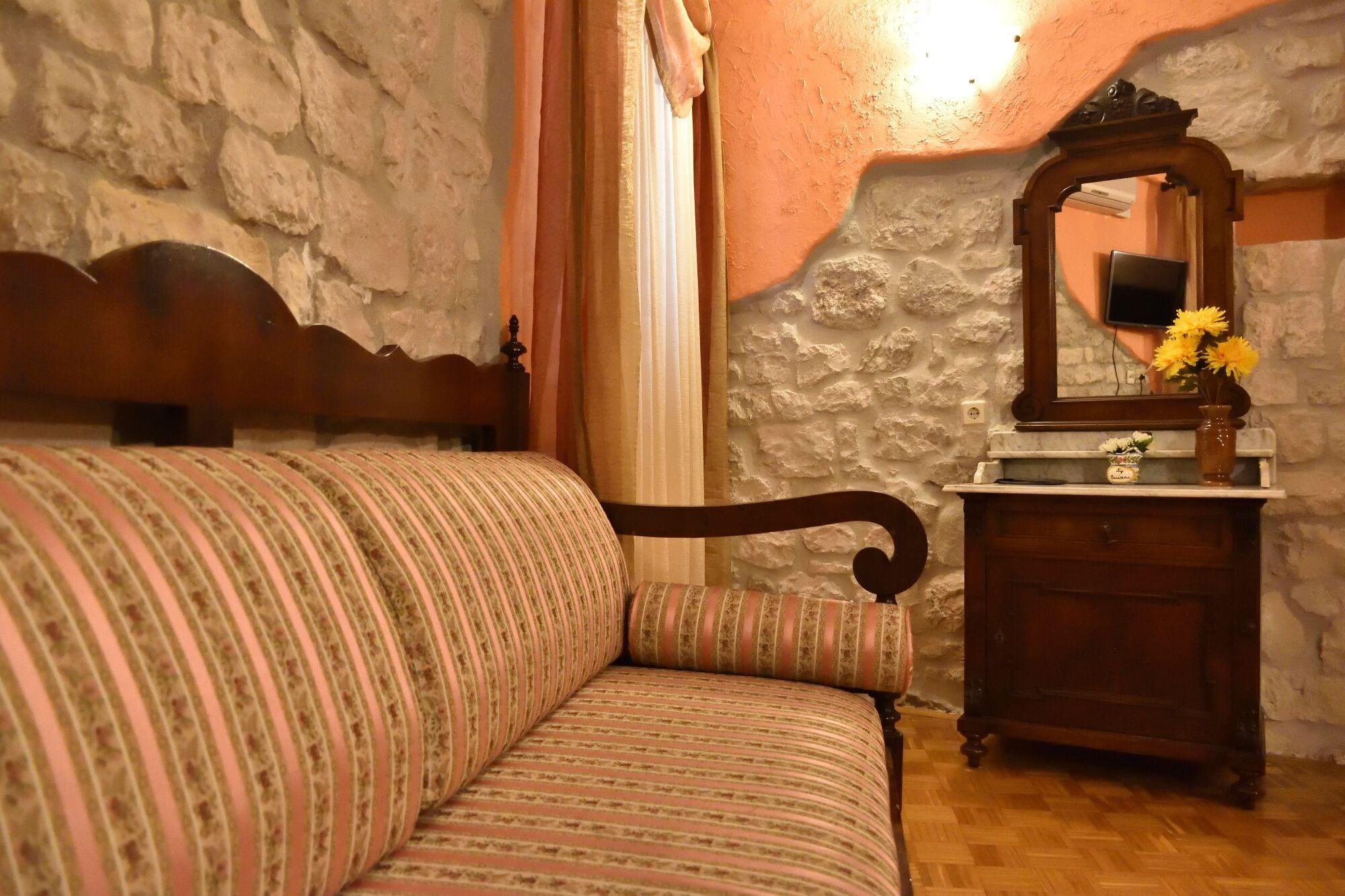 Palace Derossi Bed & Breakfast 3*