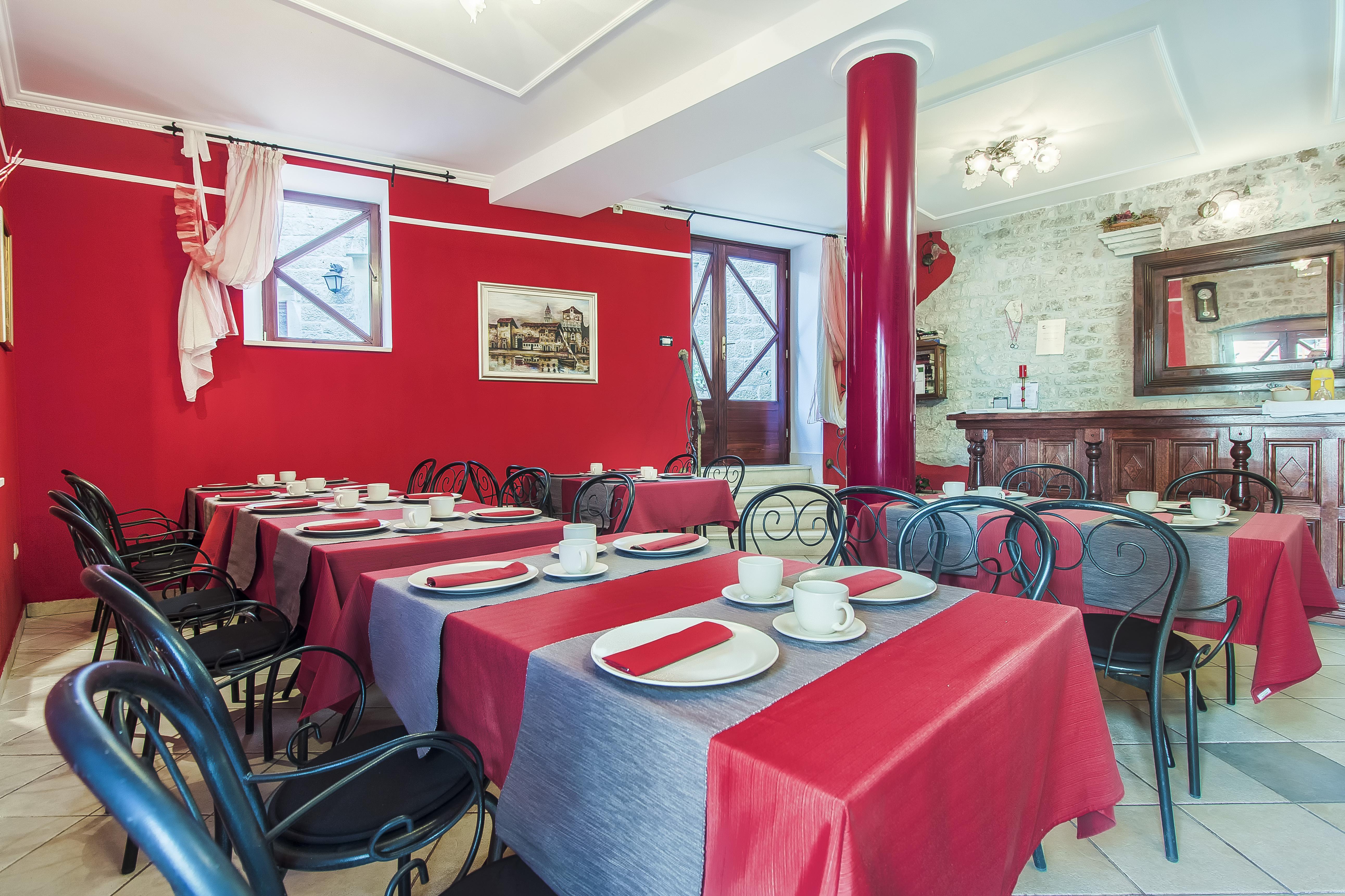 Bed & Breakfast Palace Derossi Trogir