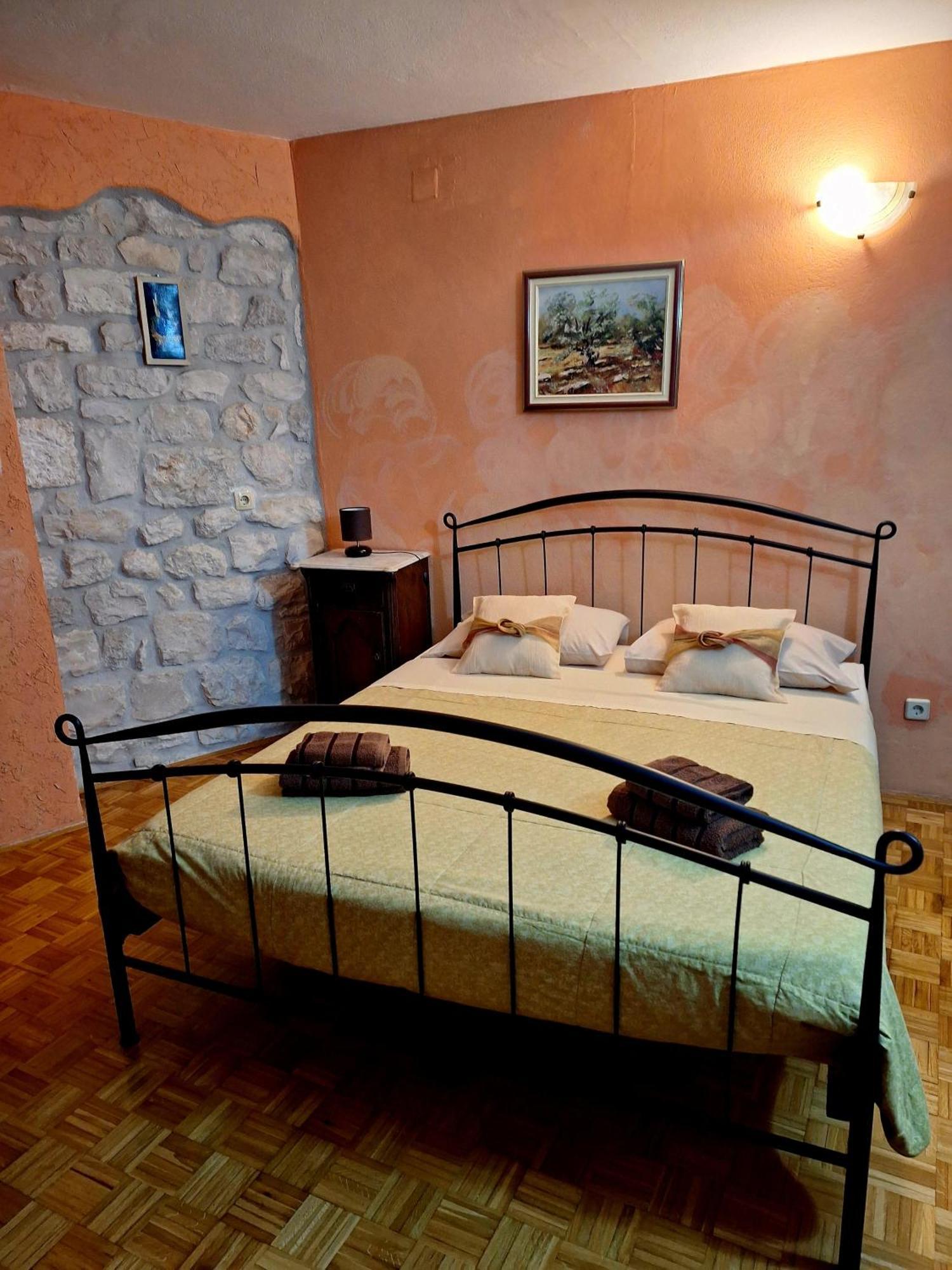Palace Derossi 4* Trogir